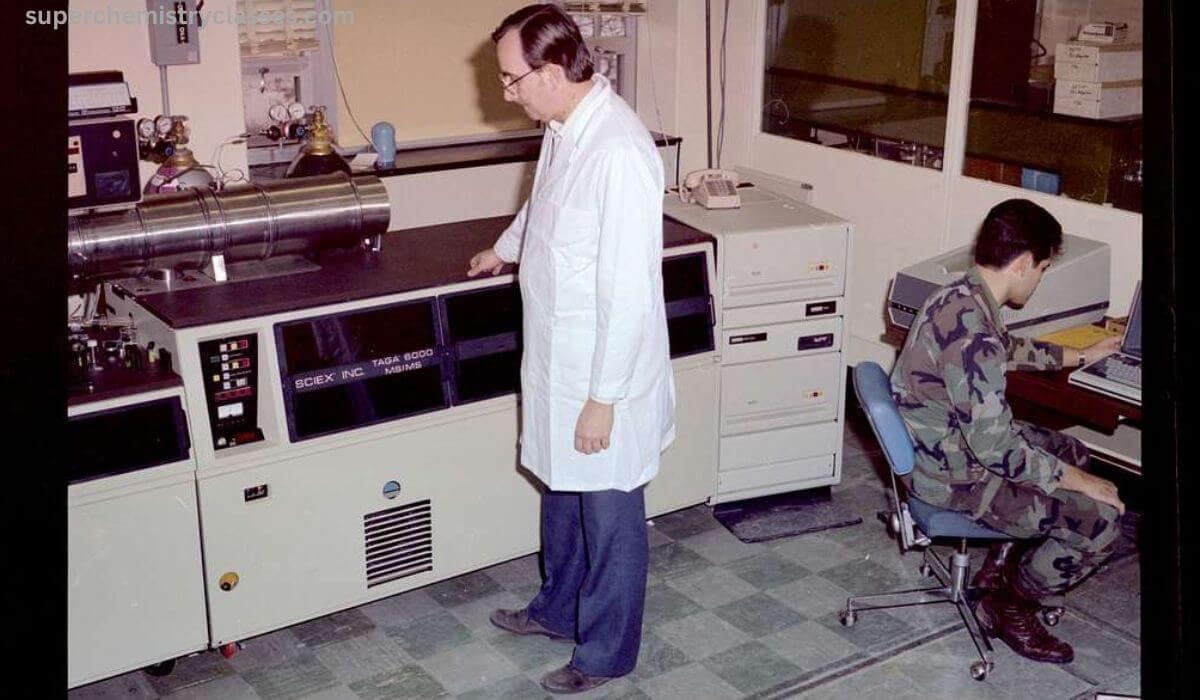 mass spectrometry instrumentation